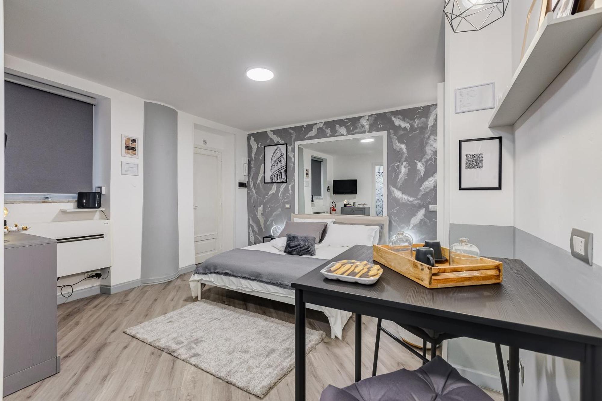 Ferienhaus Diecipassi- Colosseo Rom